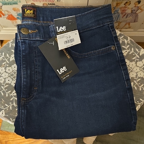 Lee Pants - NWT Lee slim straight leg jeans Sz 14M